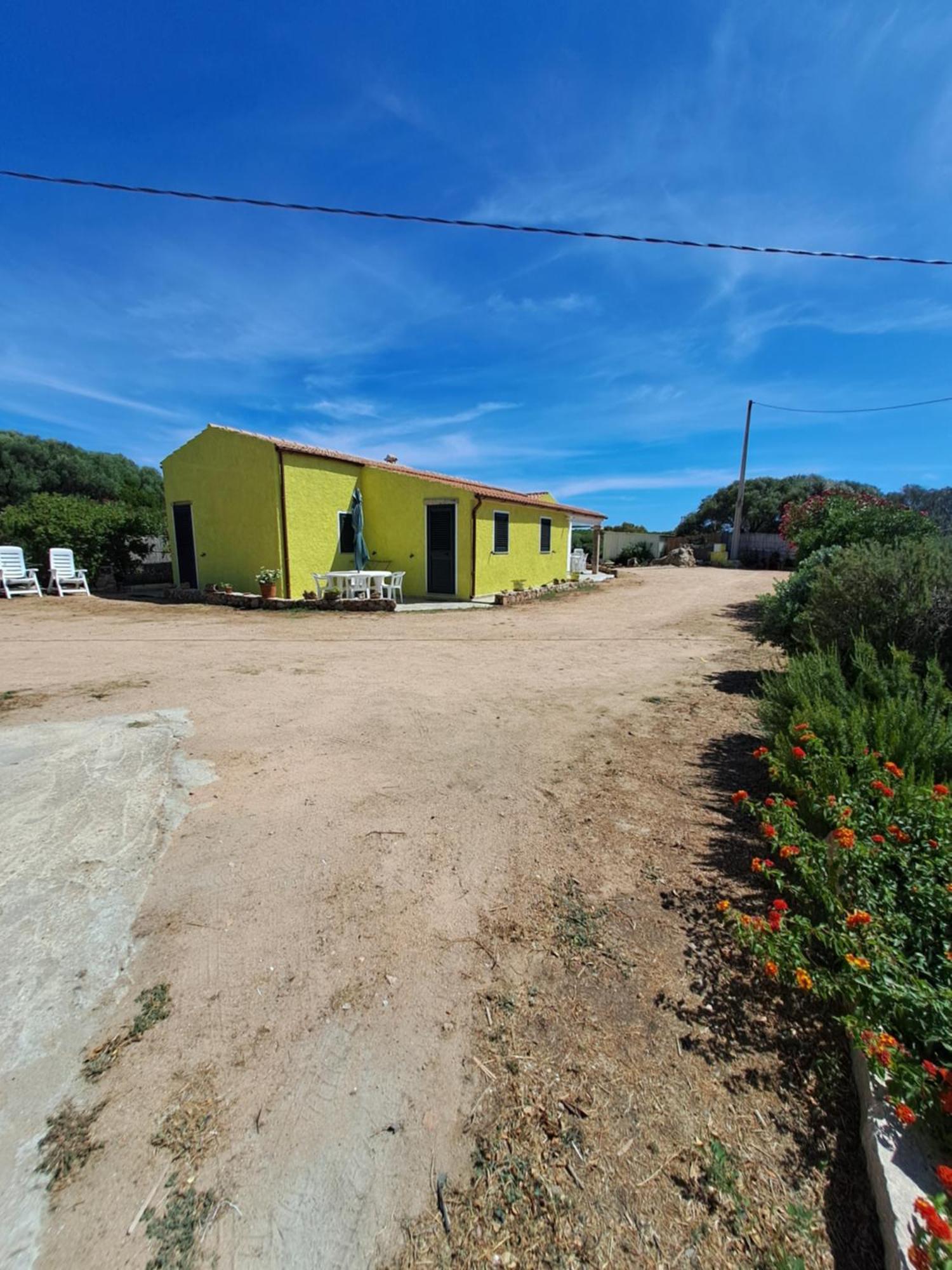 B&B Li Salcuneddi Aglientu Exterior foto